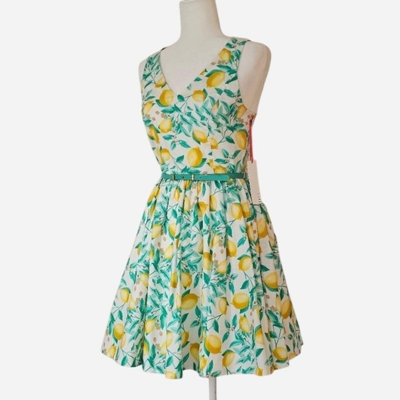 ELLE Women's Lemon and Leaf Print Fit And Flare Mini Dress With Belt. Size 2 - Picture 3 of 9